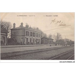 CAR-AAGP4-61-0372 - FOLLIGNY - La Gare
