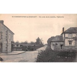 61 - ST CHRISTOPHE LE JAGOLET - SAN46513 - Un Coin de la Mairie - L'Epicerie
