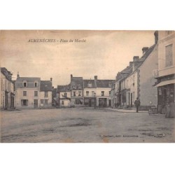 61 - ALMENECHES - SAN47647 - Place du Marché - En l'état