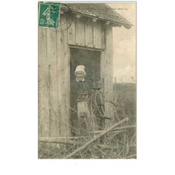 61.ARGENTAN.n°22773.UN TYPE DU PAYS.NANETTE CHEZ LUI