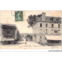 CAR-AAAP10-61-0705 - FLERS - rue de la gare - Hotel du Gros Chene