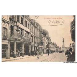 CAR-ACQP7-0451-51 - REIMS - La rue de l'étape