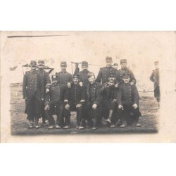 51 - n°80689 - MOURMELON LE GRAND - Groupe de militaires - Carte photo