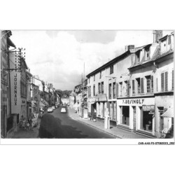 CAR-AAKP3-51-0268 - SAINTE-MENEHOULD - La rue Chanzy - Commerces, Pompe à essence