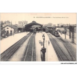 CAR-AAFP6-51-0495 - CHALONS-SUR-MARNE - vue intérieure de la gare - Trains