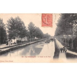 51-SAN59363-AY-EN-CHAMPAGNE.Le Canal vu du Pont.Péniche