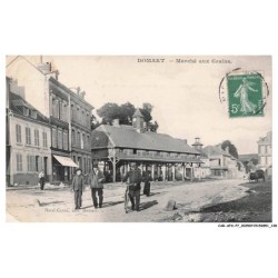 CAR-AFXP7-0367-80 - Domart - Marché aux grains