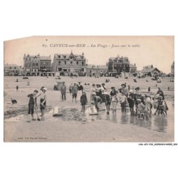 CAR-AFCP20-1105-80 - CAYEUX-SUR-MER - La plage - Jeux sur le sable