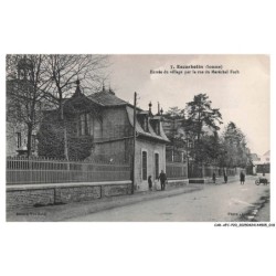CAR-AFCP20-1112-80 - ESCARBOTIN - Entrée du village par la rue du maréchal foch