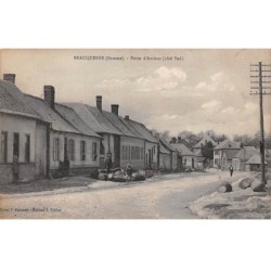 80 - n°73274 - BEAUQUESNE - Porte d'Amiens (côté Sud) - Carte peu courante