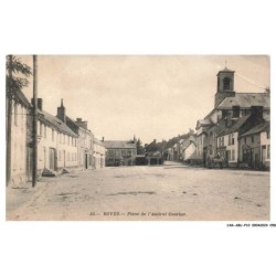 CAR-ABUP10-0870-80 - BOVES - Place de l'amiral courbet