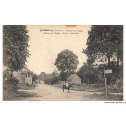 CAR-ACGP8-0565-80 - LOUVREUX - sortie du village - route de mailly