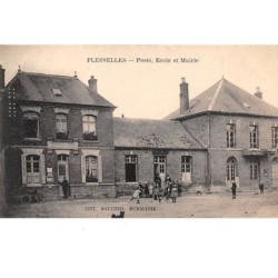 80. n°206116. flesselles. poste. ecole. mairie