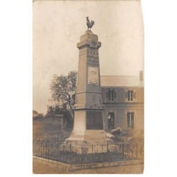 80 - n°89567 - BAYONVILLIERS - Monument aux Morts - Carte photo