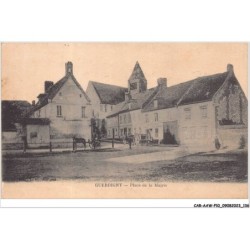 CAR-AAWP10-80-0821 - GUERBIGNY - Place de la mairie