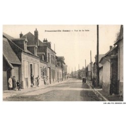 CAR-ABUP10-0888-80 - FRESSENNEVILLE - Rue de la gare