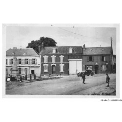 CAR-ABUP11-0966-80 - LOEUILLY - La place