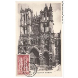 CAR-AHKP18-1041-80 - CACHET OBLITERATION - AMIENS - La cathédrale - Carte maximum - 1944