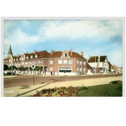 80.ROSIERES EN SANTERRE.PLACE DU MARECHAL LECLERC.CPSM
