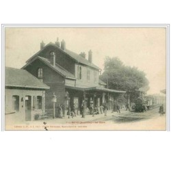 80.ROYE.LA GARE.TRAIN