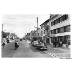 CAR-ABUP11-0943-80 - FORT-MAHON - Avenue de la plage
