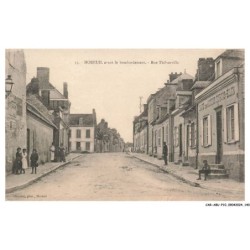CAR-ABUP10-0911-80 - MOREUIL avant le bombardement - Rue thibauville