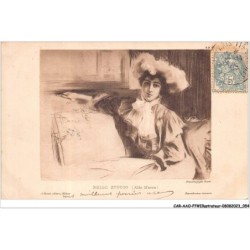 CAR-AAOP7-0562 - ILLUSTRATEUR - UNE JEUNE FEMME ,UN CANAPE