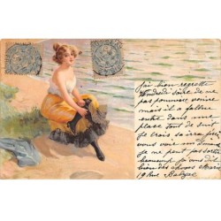 Illustrateur - n°81064 - Jeune femme assise sur une plage au bord de la mer