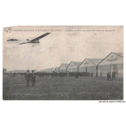 CAR-ADXP6-0294-AVIATION - GRANDE SEMAINE D'AVIATION DE LYON - LATHAM EN PLEIN VOL AVANT DE BRISER SON ANTOINETTE