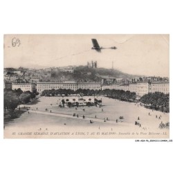 CAR-ADXP6-0323-AVIATION - GRANDE SEMAINE D'AVIATION A LYON - ENSEMBLE DE LA PLACE BELLECOUR