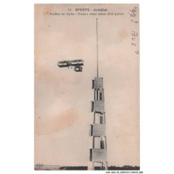 CAR-ADXP6-0341-AVIATION - SPORTS - PAULHAN SUR BIPLAN VIRANT AUTOUR D'UN PYLONE