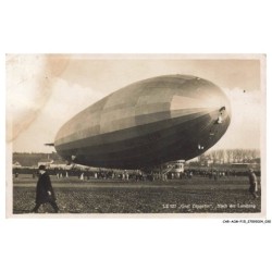 CAR-ACMP15-1101-AVIATION - GRAF ZEPPELIN - Nach der Landung