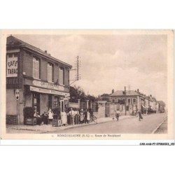 CAR-AAGP7-76-0646 - BOISGUILLAUME - Route de Neufchatel - Cafe