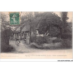 CAR-AABP9-76-0720 - LA NEUVILLE-CHAMP D'OISEL - Vieille maison normande