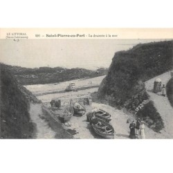 76 - n°111543 - Saint-Pierre-en-Port - La descente à la mer