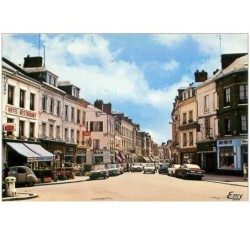 76.GOURNAY EN BRAY.n°30892.LA RUE NOTRE DAME.CPSM