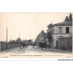 CAR-AABP8-76-0641 - Collection de la cie des tramways de BONSECOURS - Sur la route de bonsecours