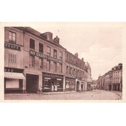 76 - GOURNAY EN BRAY - SAN65935 - Rue de Paris - Prise de la Place Nationale