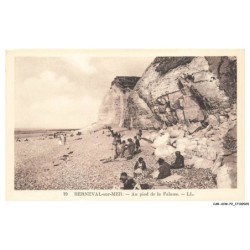 CAR-ACWP2-0064-76 - BERNEVAL-SUR-MER - Au pied de la falaise