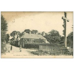 76.BERNEVAL SUR MER.n°108.LE CALVAIRE ET L'ENTREE DU BOURG