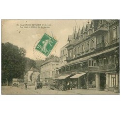 76.CAUDEBEC-EN-CAUX.n°127.LE QUAI ET L'HOTEL DE LA MARINE.AUTOBUS