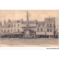 CAR-AACP10-76-0888 - GOURNAY-EN-BRAY - La place et la fontaine - Hotel du Nord, commerces