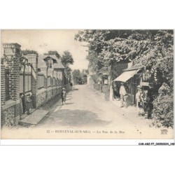 CAR-ABZP7-0542-76 - BERNEVAL-SUR-MER - La rue de la Mer
