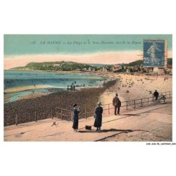 CAR-ACGP8-0517-76 - LE HAVRE - La plage et le nice-havrais - Vue de la digue