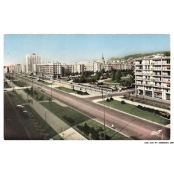 CAR-ACCP7-0504-76 - LE HAVRE - Avenue foch et square st-roch