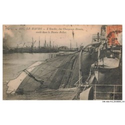CAR-ADDP12-0827-76 - LE HAVRE - L'Hoedic - Des chargeurs Reunis - Coule dans le Bassin Bellot