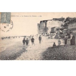 76  .  n° 202695    .   MESNIL - VAL  .LE CASINO ET LES FALAISES