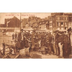 76 - LE HAVRE - SAN50718 - Un Groupe de Pêcheurs