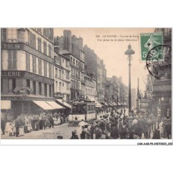 CAR-AABP9-76-0653 - LE HAVRE - La rue de paris - Vue prise de la place richelieu - Commerces, Tramway