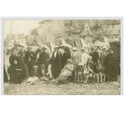 76.LE TREPORT.CP PHOTO .GROUPE DE PERSONNES A LA PLAGE